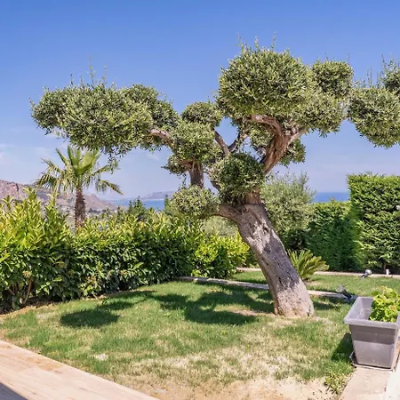 Luxury Eirene, Private Pool-jacuzzi, 3 Bdr 3 Bath - Seaview And Mountain