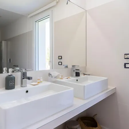 Luxury Eirene, Private Pool-jacuzzi, 3 Bdr 3 Bath - Seaview And Mountain